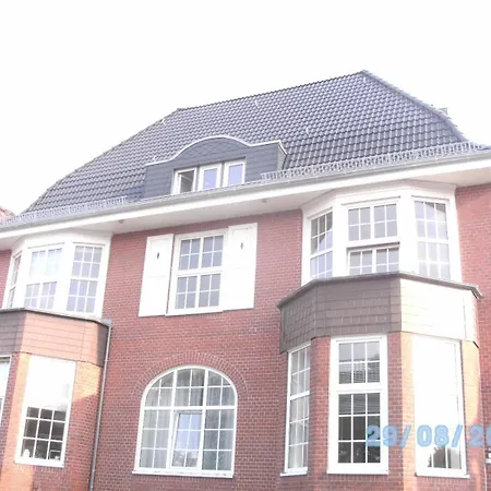 公寓 Dachbalkon In Heide Nahe Bhf 海德